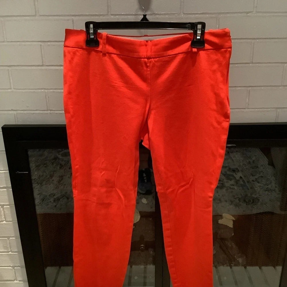 #257 J Crew “Minnie” Pull on Red Stretch Crop Pants Size 10 - Picture 2 of 5